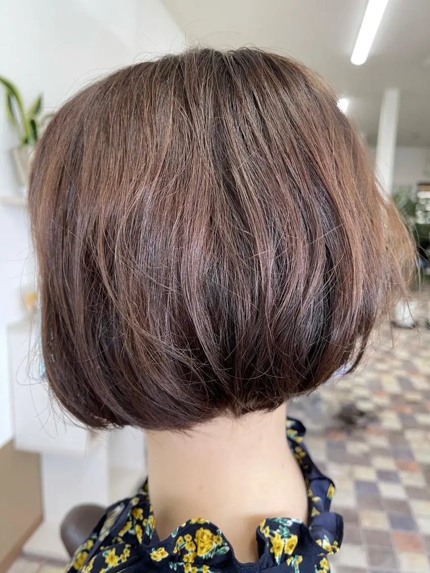 ショート アッシュ ボブ レイヤーカット 林 亮太のヘアスタイル