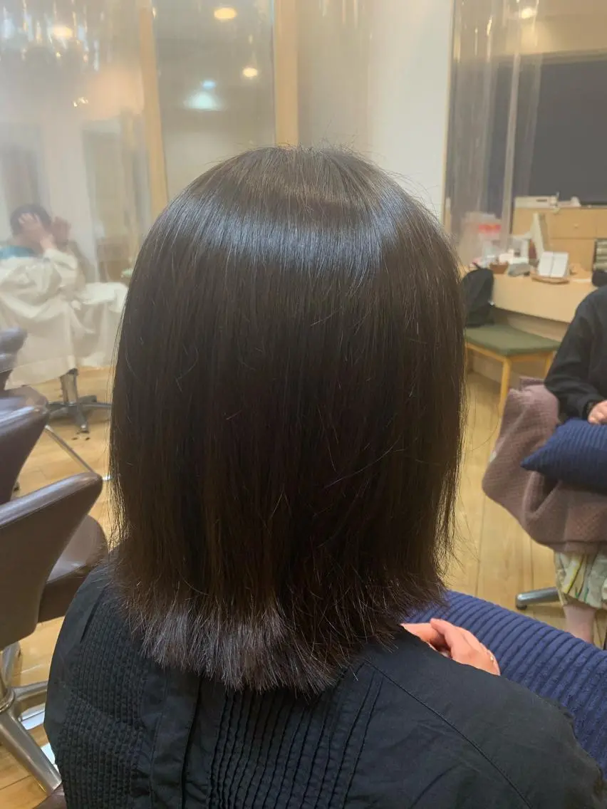 カラー アッシュ ボブ カット ヘアカラー トリートメント ヒロタ ハルヒ🦁のヘアスタイル