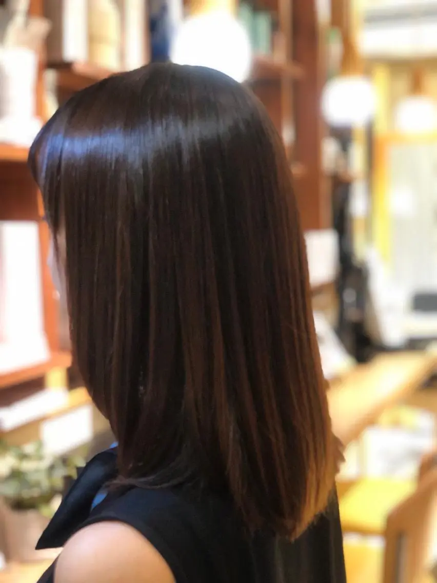 ミディアム 松﨑 亜々人のヘアスタイル
