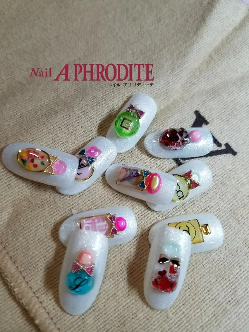 ネイル Nail Aphroditeのネイルデザイン