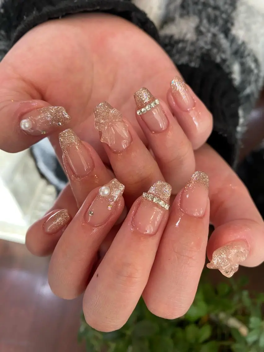 ネイル crystal ⭐︎ colorのネイルデザイン