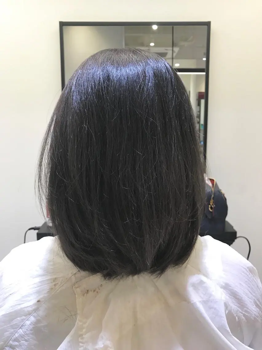 ミディアム カラー グレージュ ボブ Renatus店長 金子裕美のヘアスタイル