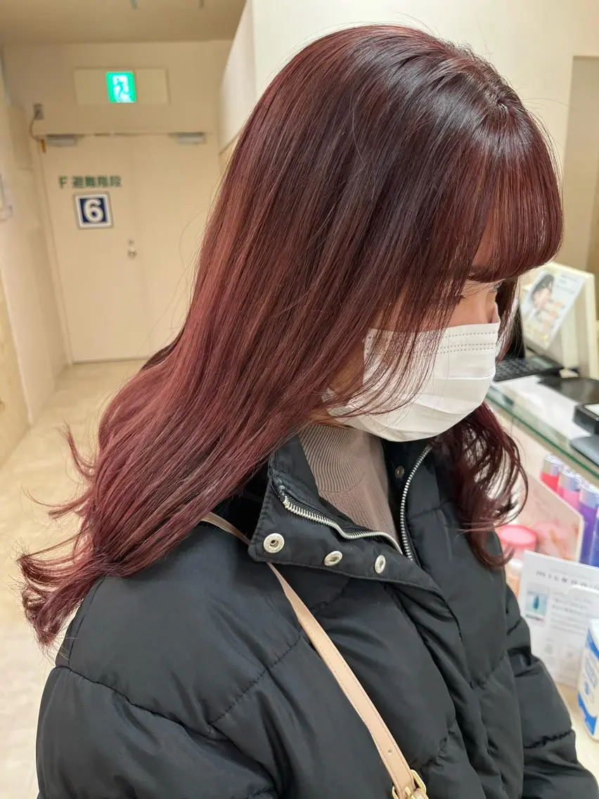 ミディアム カラー カット ヘアカラー トリートメント 暖色専門美容師🎀 お客様満足度◎のヘアスタイル