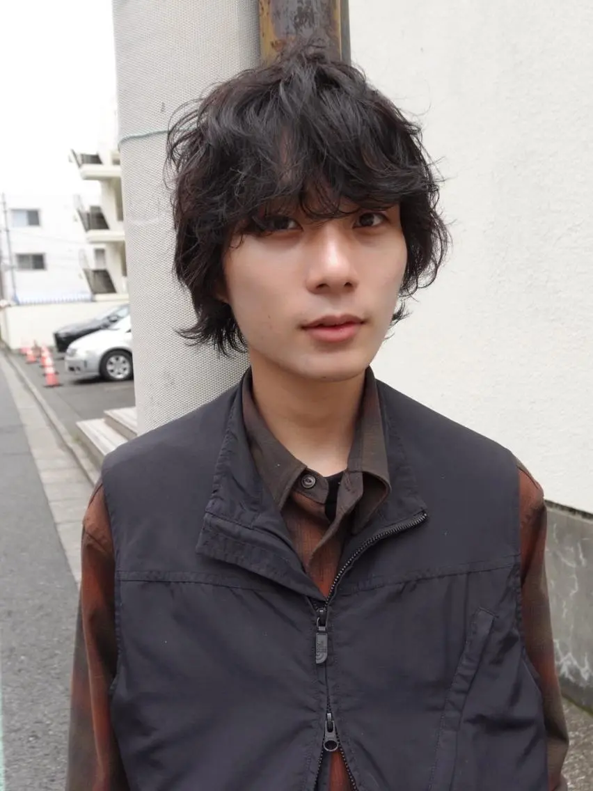 ショート メンズ メンズバレイヤージュ メンズブリーチ メンズハイライト メンズパーマ アッシュ カット ヘアカラー CEINEloq 学芸大学のヘアスタイル