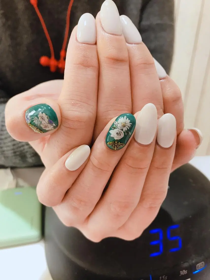 ネイル 長さだし専門店 M2　rikaのネイルデザイン