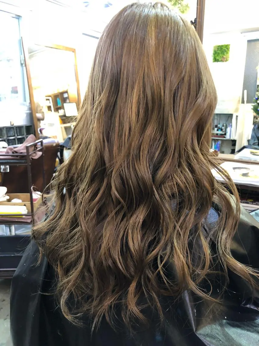 ロング 吉田 典弘のヘアスタイル