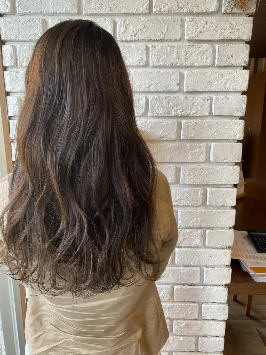 ロング カラー 透明感カラー カット ヘアカラー トリートメント 日比 貴大/ minim hairのヘアスタイル