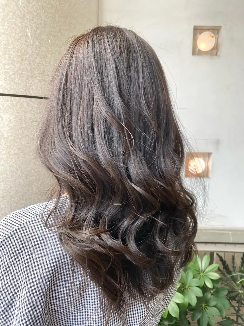ロング カラー グレージュ 髪質改善 トリートメント ヘアカラー トリートメント 統括マネージャー/ 髪のドクター/前原悟のヘアスタイル