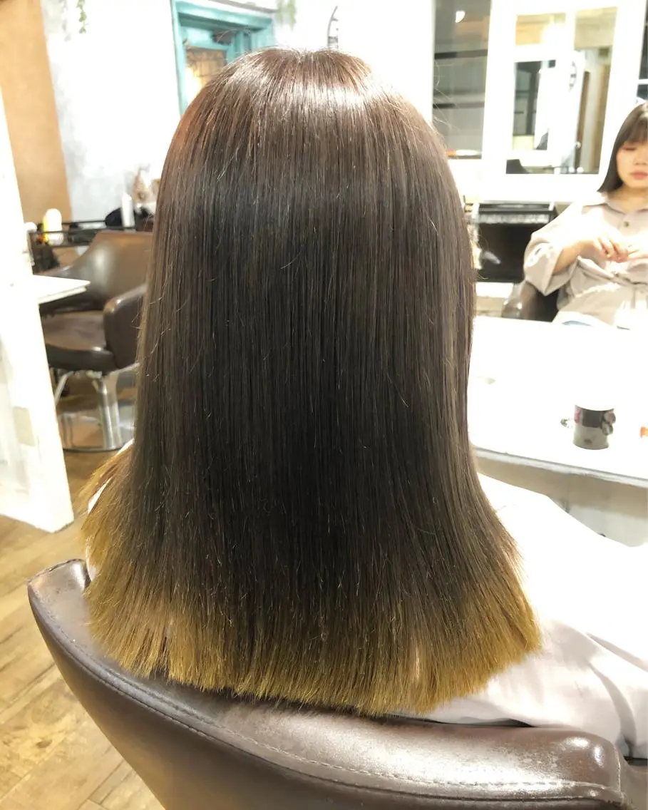 ミディアム カラー ヘアアレンジ ヘアカラー トリートメント 遠藤 拓馬のヘアスタイル