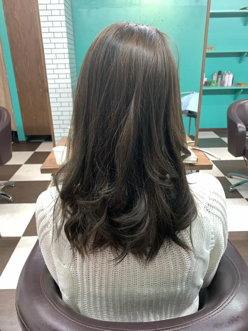 ロング 外国人風カラー ヘアカラー 不動令 認定カラーリストのヘアスタイル