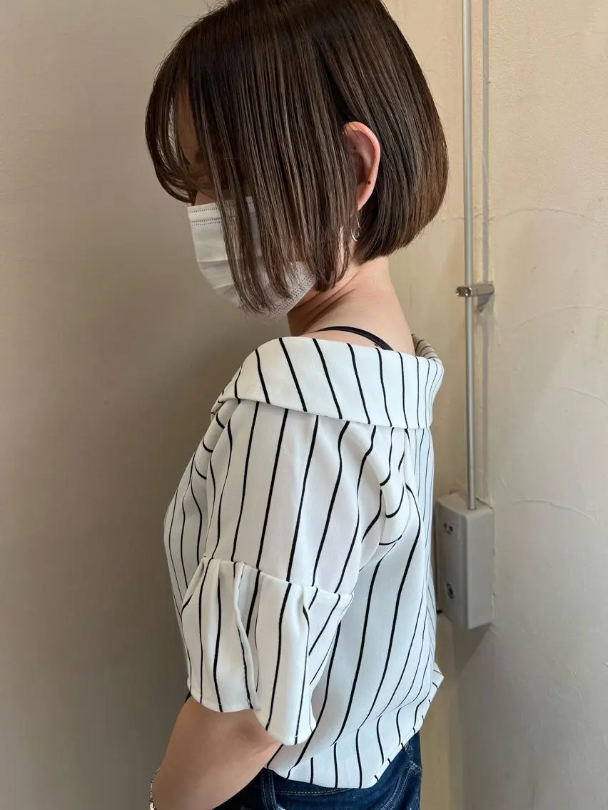ショート カラー バレイヤージュ レイヤーカット テトネ タカシのヘアスタイル