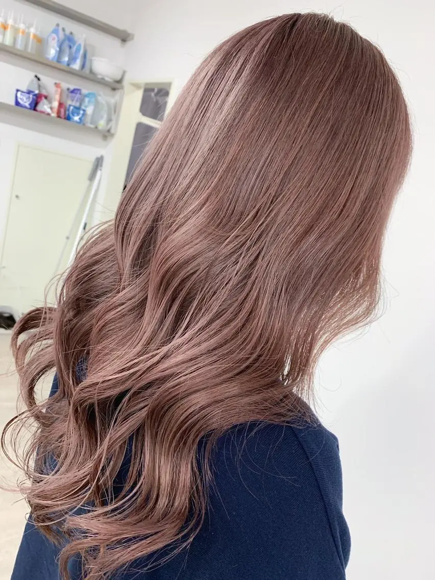 ミディアム 🌿佐山 絵梨佳🌿 Recharme新保のヘアスタイル