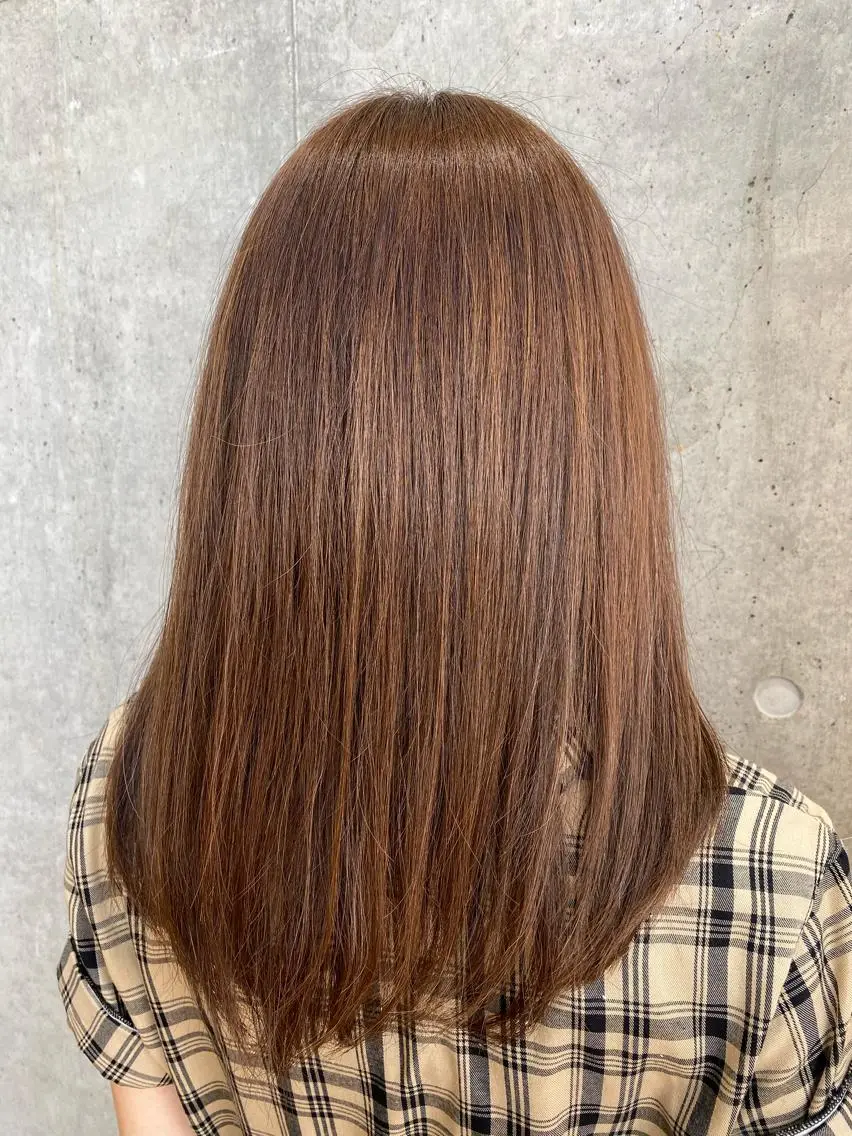 セミロング カラー な つのヘアスタイル