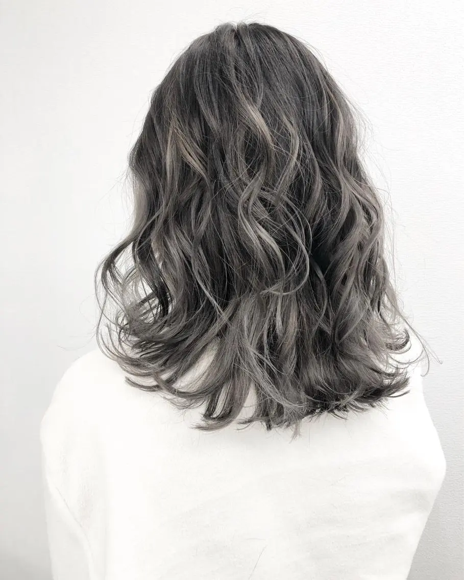 セミロング カットモデル急募🌈 技術責任者久保のヘアスタイル