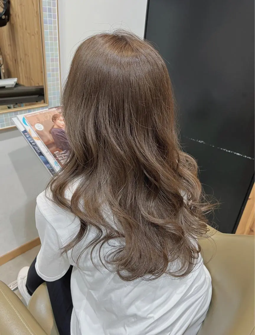 ロング カラー ヘアアレンジ キッズ バレイヤージュ ブリーチ ケアブリーチ 透明感カラー デザインカラー カット ヘアカラー トリートメント 五反田 美容院☆張 明星☆韓国ヘアのヘアスタイル
