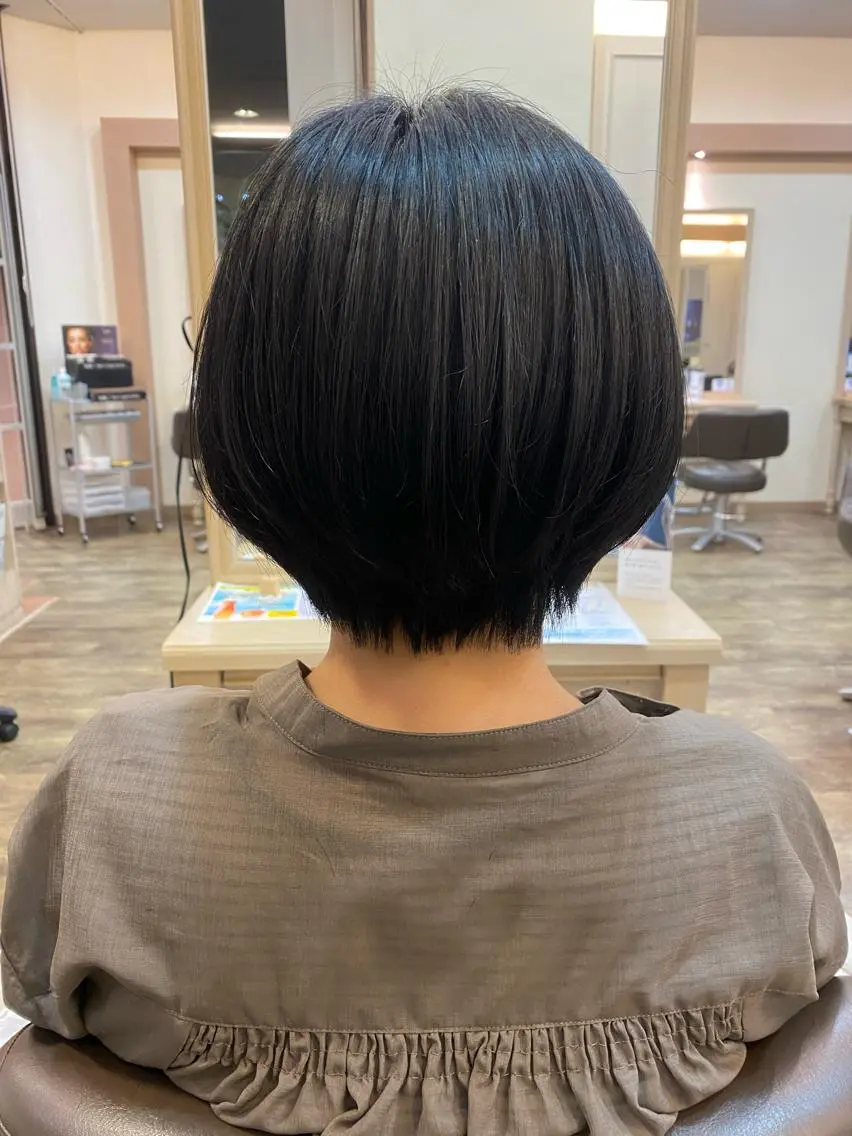 ショート ショートヘア 長嶋 花梨のヘアスタイル