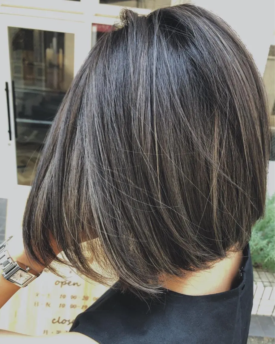 カラー 橋本 敬介のヘアスタイル