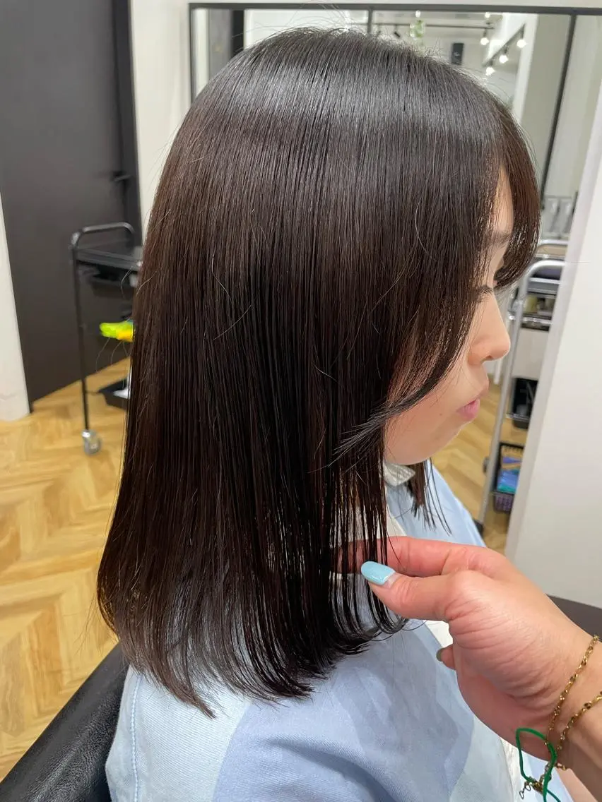 ミディアム カラー パーマ ヘアアレンジ カット トリートメント くびれレイヤー/艶 カラー　MADOKAのヘアスタイル