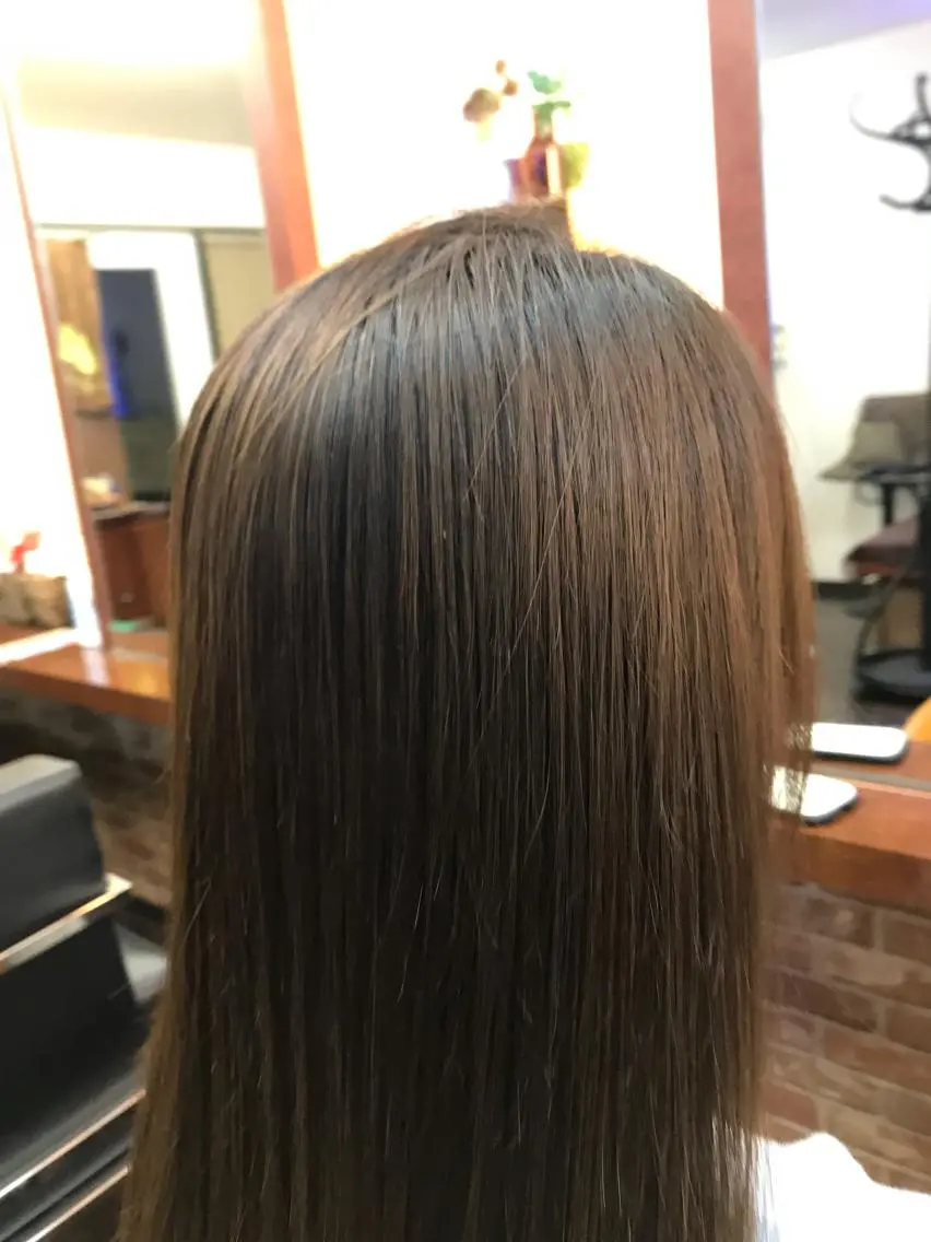 セミロング パーマ 桧山 真のヘアスタイル