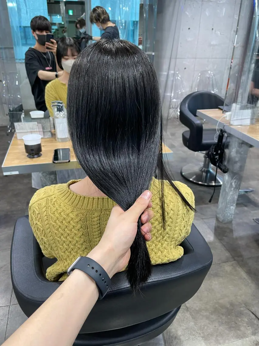 ロング カラー カット ヘアカラー トリートメント ヘッドスパ ヘアセット ベージュカラー💖 やすひろのヘアスタイル