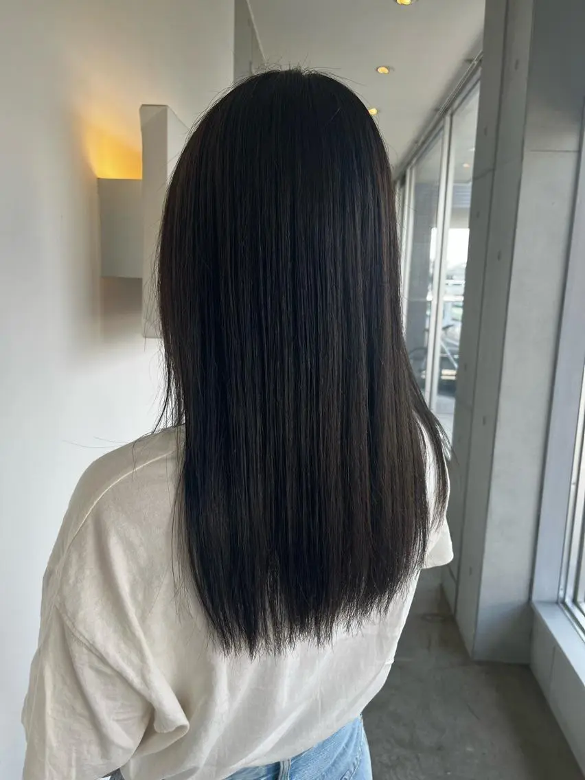 ミディアム おせ ちさとのヘアスタイル