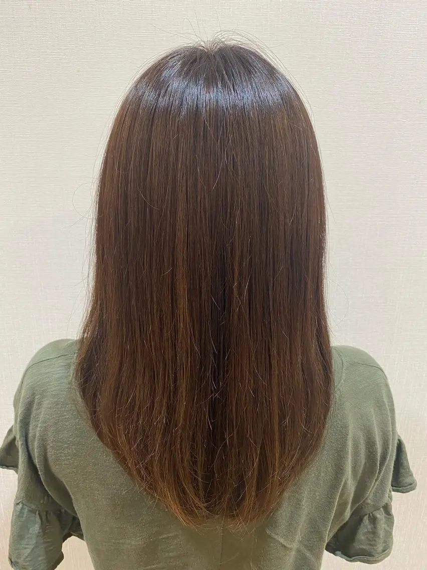 ミディアム 佐藤 優衣のヘアスタイル