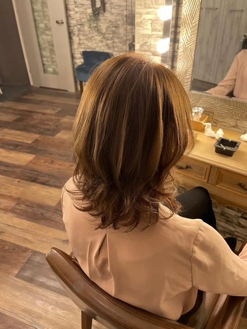 ミディアム ヘアアレンジ 外ハネヘア hair make Lucciのヘアスタイル