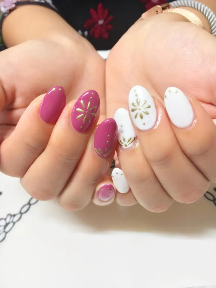 ネイル フットネイル ジェルネイル ミラーネイル パラジェル 春ネイル ハンドネイル clover nailのネイルデザイン