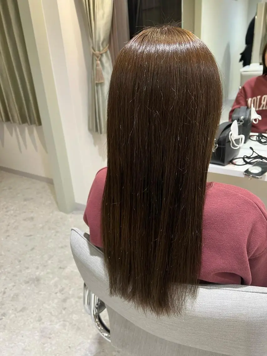 カラー ひがし はるなのヘアスタイル