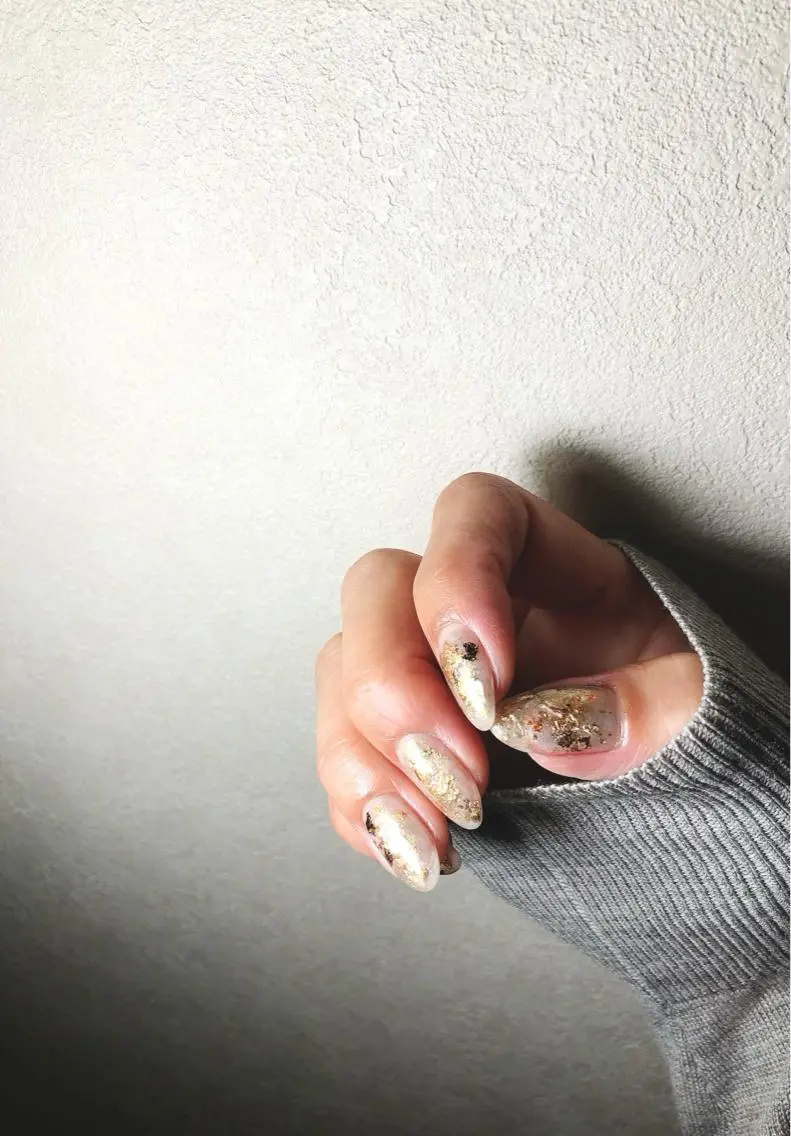パーマ ヘアアレンジ ネイル マツエク・マツパ クリアネイル キラキラネイル ラメ(グリッター) マグネットネイル ミラーネイル Adore nailのネイルデザイン