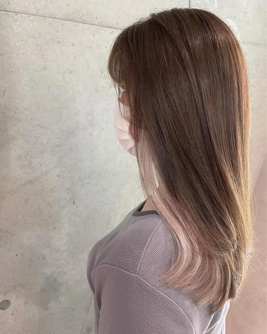 カラー エクステ 坂野 結子のヘアスタイル