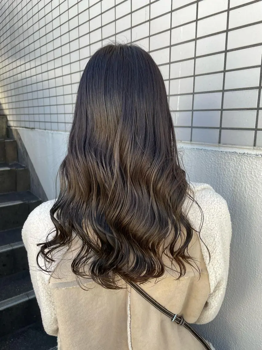 ロング カラー カット ヘアカラー トリートメント ヘアセット 赤み消しカラー 🍀JUNKIのヘアスタイル