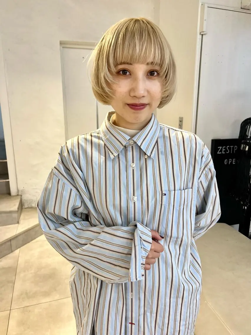 ショート カラー ブロンド ボブ 顔周りカット/透明感 カラー✂️MEIのヘアスタイル