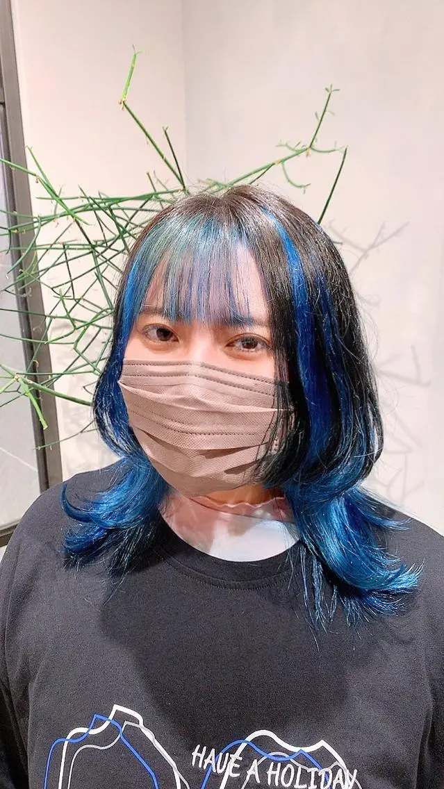 ミディアム カラー ブリーチ ダブルカラー トリートメント ウルフカット 透明感カラー✨艶髪 制作🌱山根あゆみのヘアスタイル