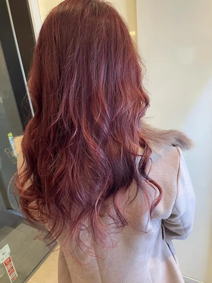ロング カラー カット ヘアカラー トリートメント 美髪形成!色素改善! 秋田 和輝のヘアスタイル