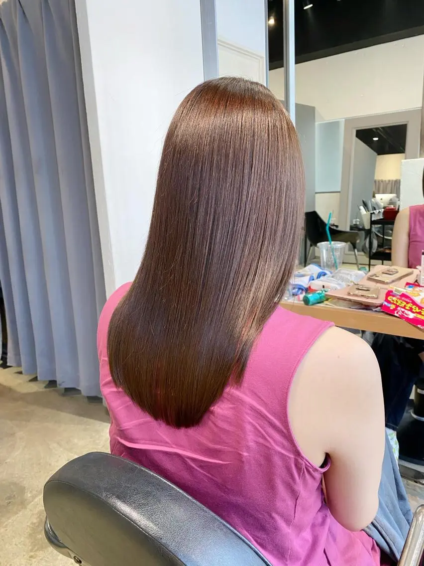 セミロング 髪質改善 カット ヘアカラー 縮毛矯正 トリートメント ✨日本1の艶髪✨ 佐藤 翔太のヘアスタイル