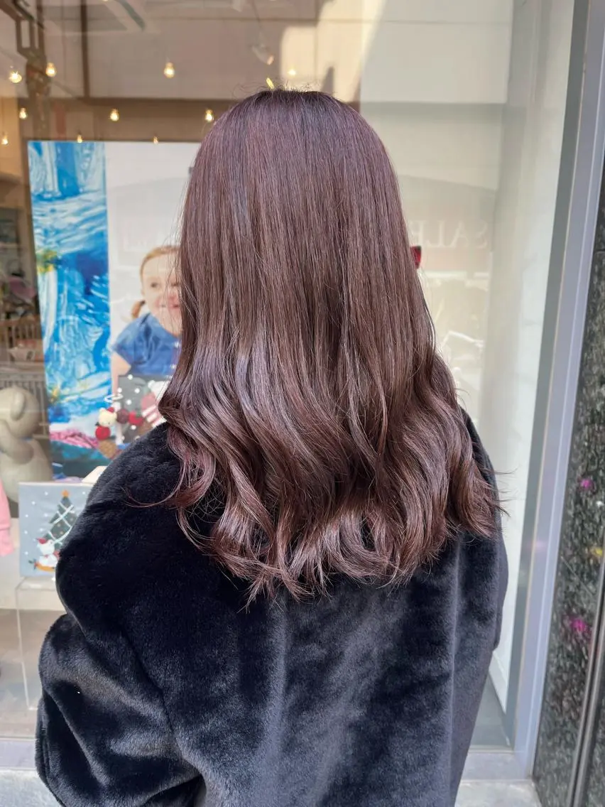 ロング カラー 菅沼 紀世/顔周りレイヤーのヘアスタイル