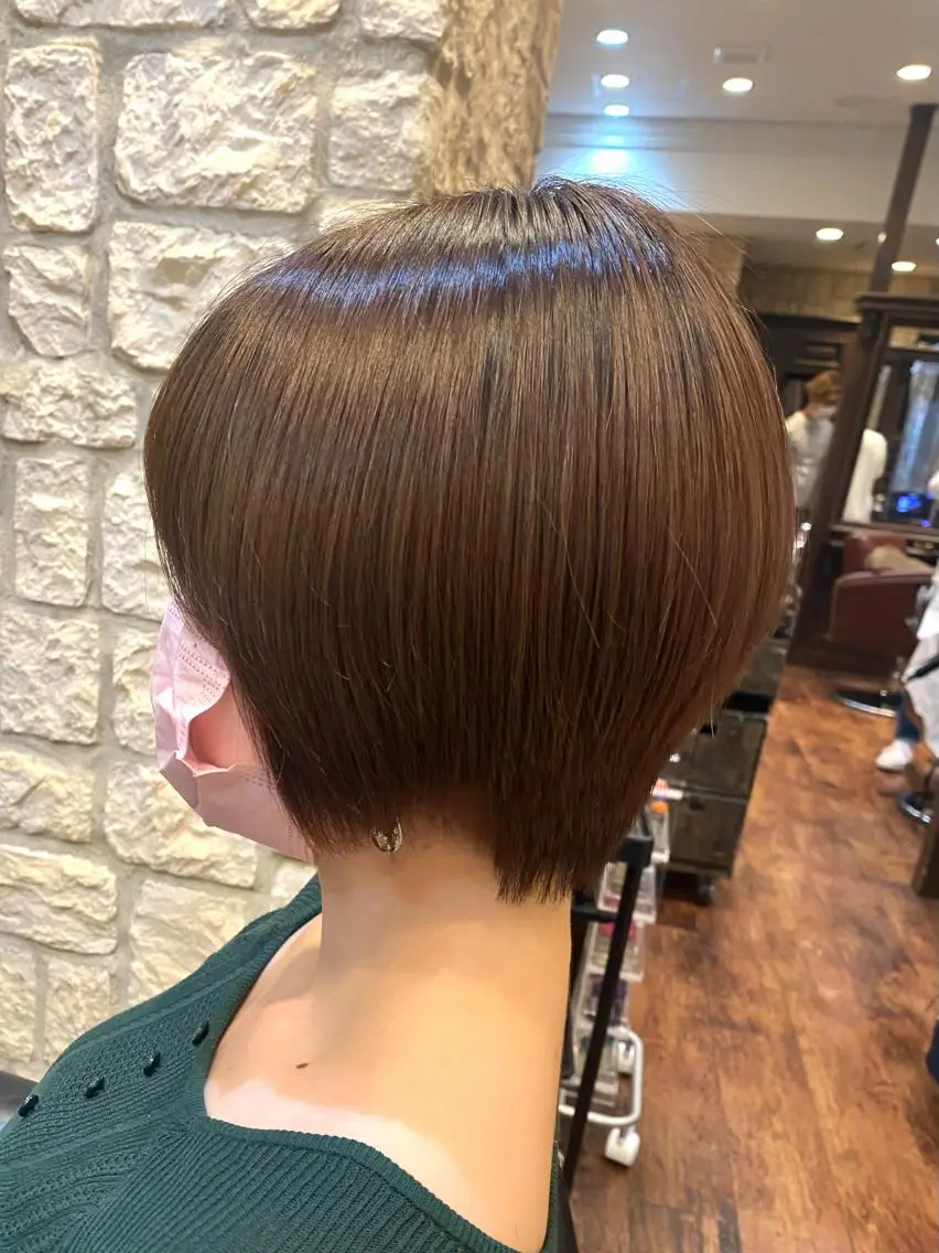ショート ショートヘア ブリーチカラー⸜♡⸝ クルミ🐍のヘアスタイル
