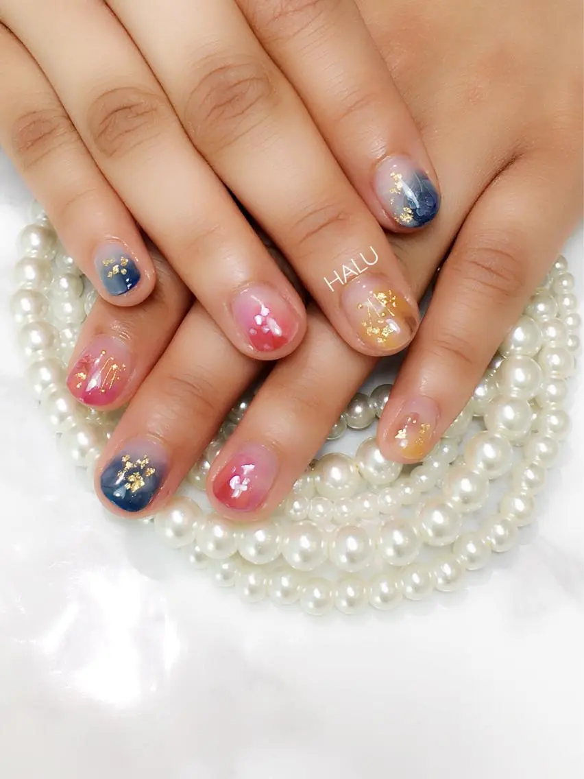 ネイル アートネイル 持ち込み ニュアンスネイル HALU ハルのネイルデザイン