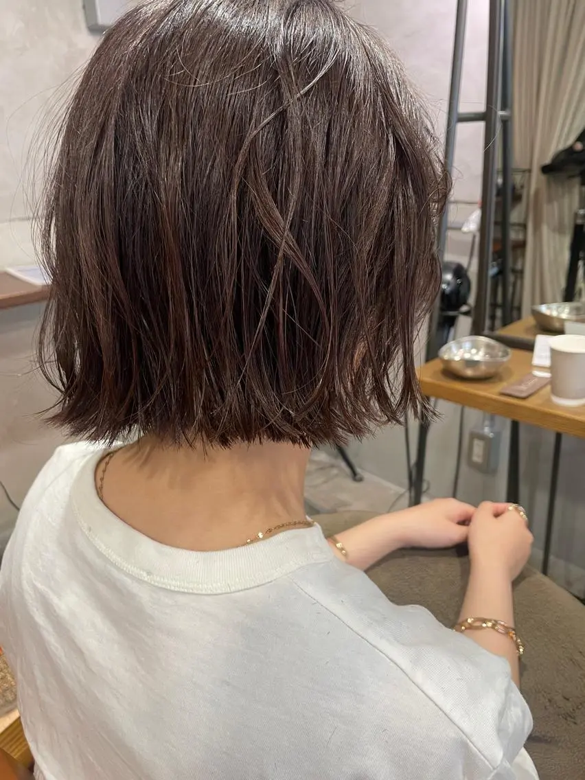 ミディアム カット ヘアカラー トリートメント ayane⭐️ボブ・ ショート・パーマのヘアスタイル