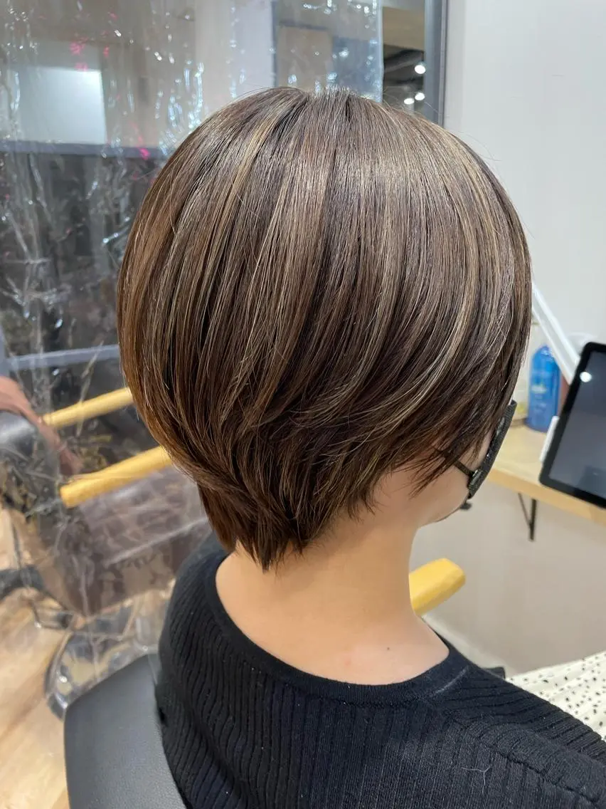 ショート ヘアカラー もり まりものヘアスタイル