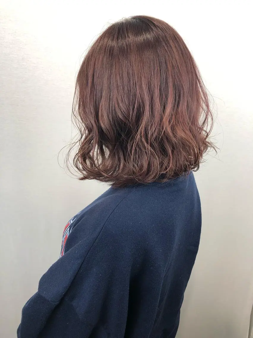 ミディアム カラー ブラウンカラー レッドカラー レッドブラウン ヘアカラー 🤍2nd🤍田所 美希のヘアスタイル