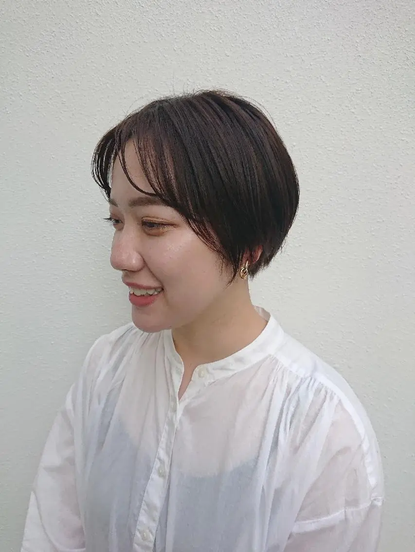 ショート カラー 顔周りカット 「sumi」 AMIのヘアスタイル