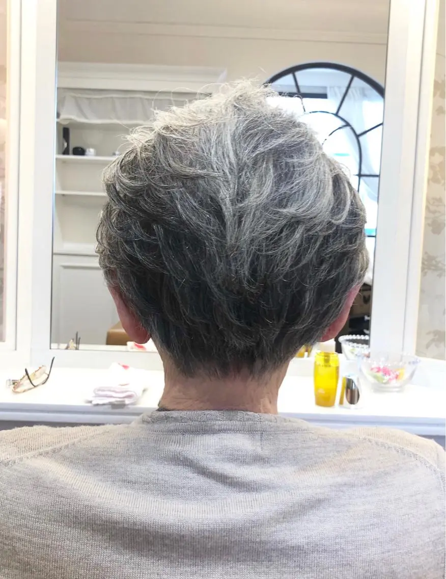 パーマ 宮武 友里恵のヘアスタイル