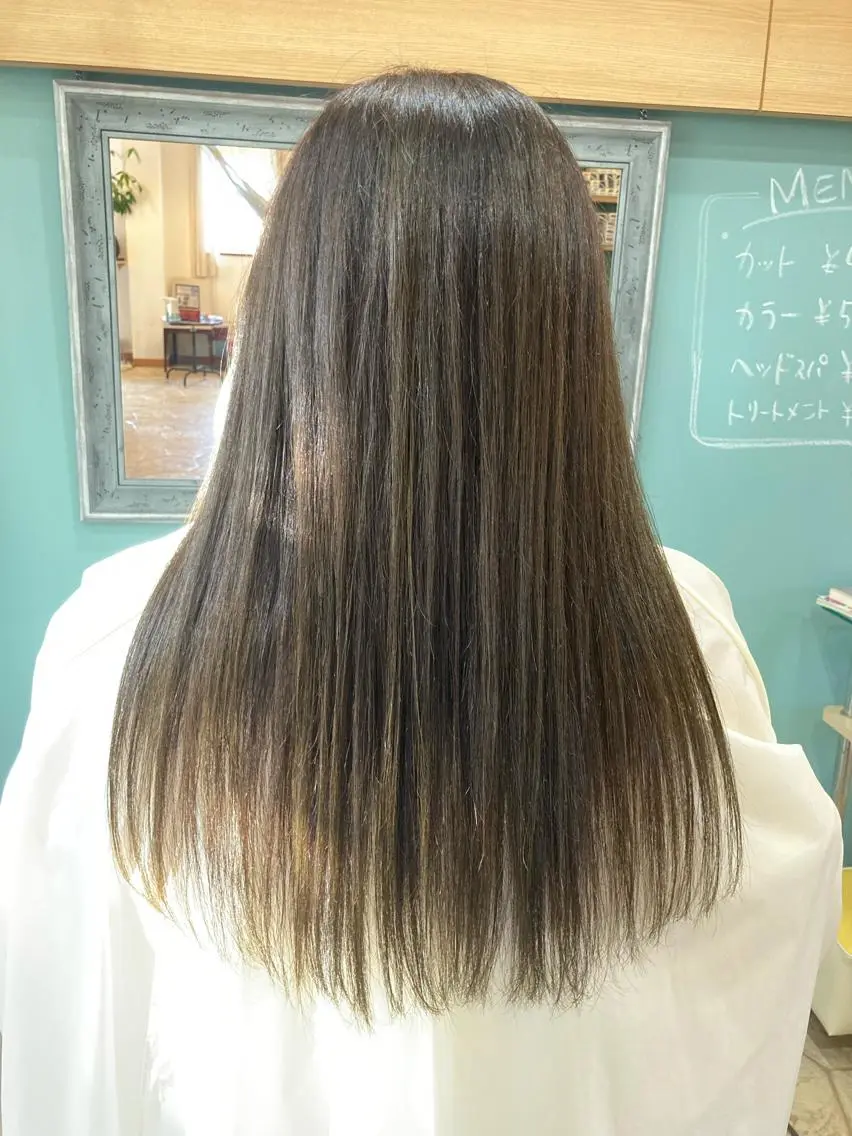 ロング カラー 谷川 穂のヘアスタイル