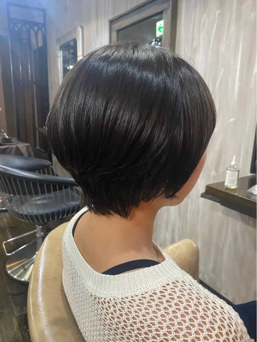 ショート 寄主 洸雅のヘアスタイル