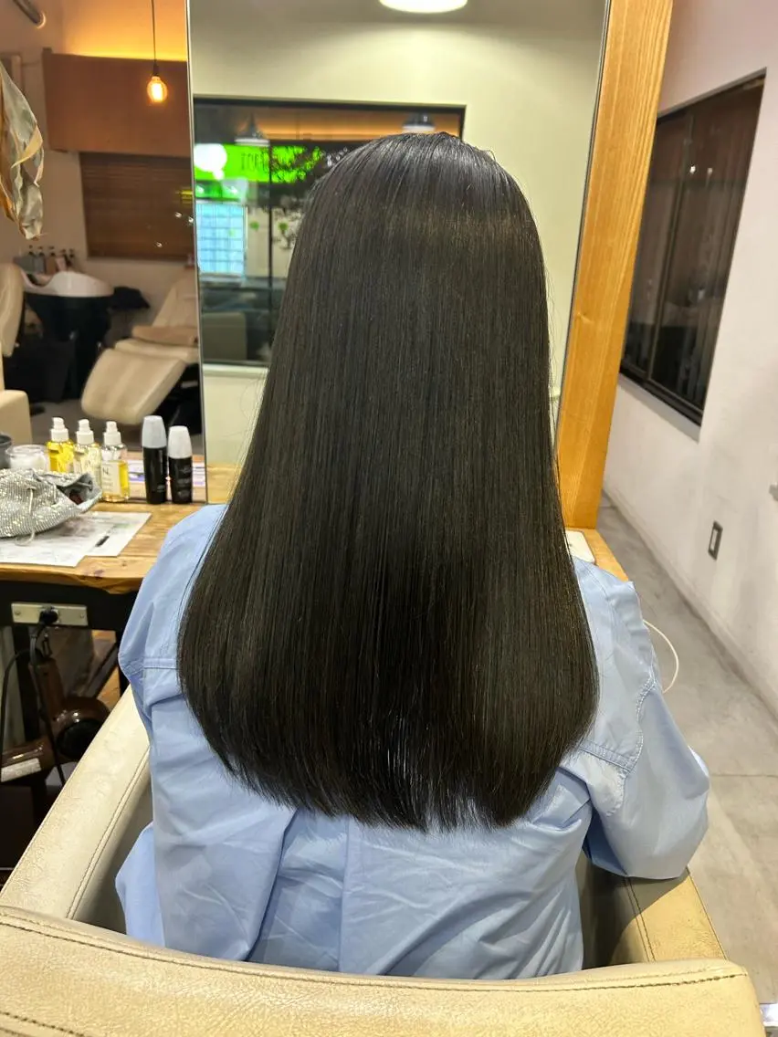 ロング トリートメント 透明感カラー 美髪矯正💎momoのヘアスタイル