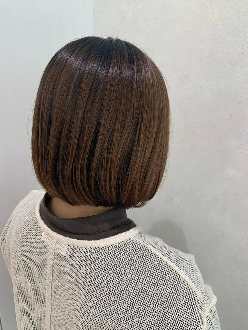 ショート カラー パーマ ヘアアレンジ ハイトーンカラー🤍 山下 優華のヘアスタイル