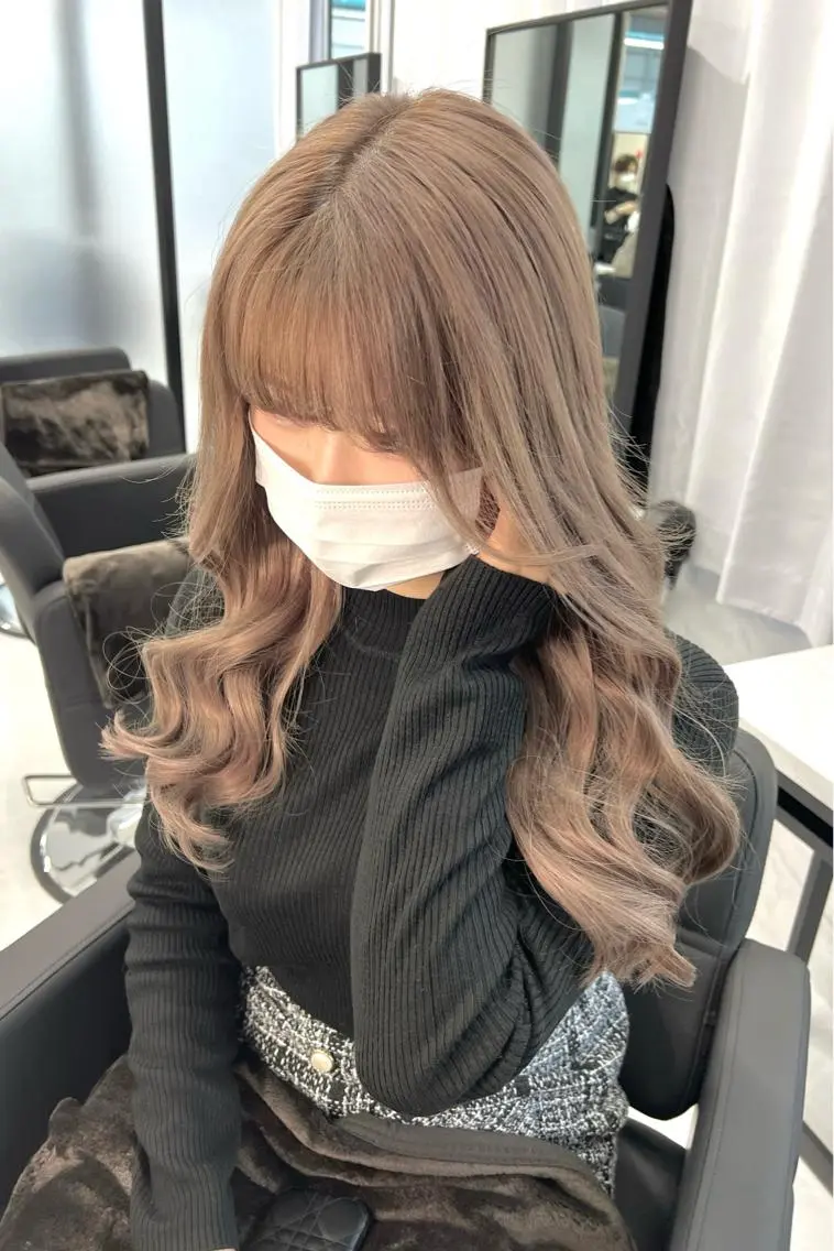 ロング カラー シールエクステ ハイトーンカラー エクステ ヘアカラー エクステ シールエクステ特化 ハイトーン、NANAのヘアスタイル