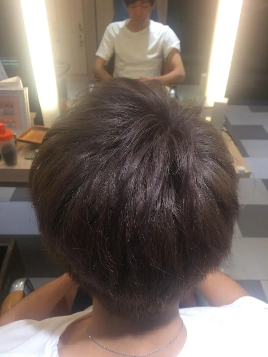 ショート カラー メンズ メンズブリーチ ブリーチ ラベンダーカラー 外国人風カラー メンズパーマの巨匠 鈴木純のヘアスタイル
